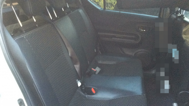 内装後方シート