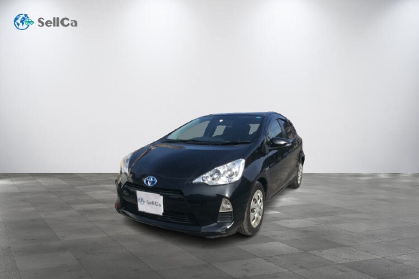 トヨタ/アクア-102202