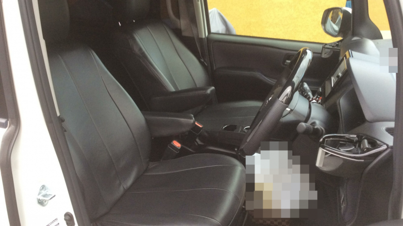 内装前方シート