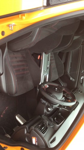 内装前方シート