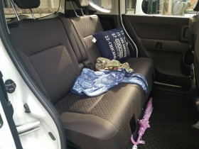 内装後方シート