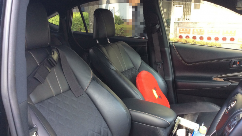 内装前方シート