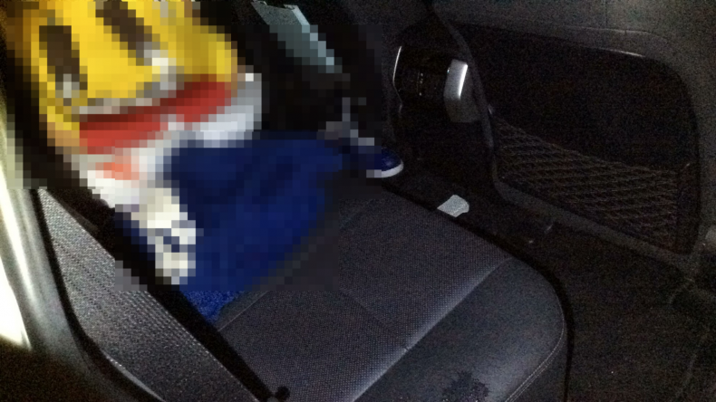 内装後方シート