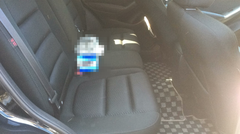 内装後方シート