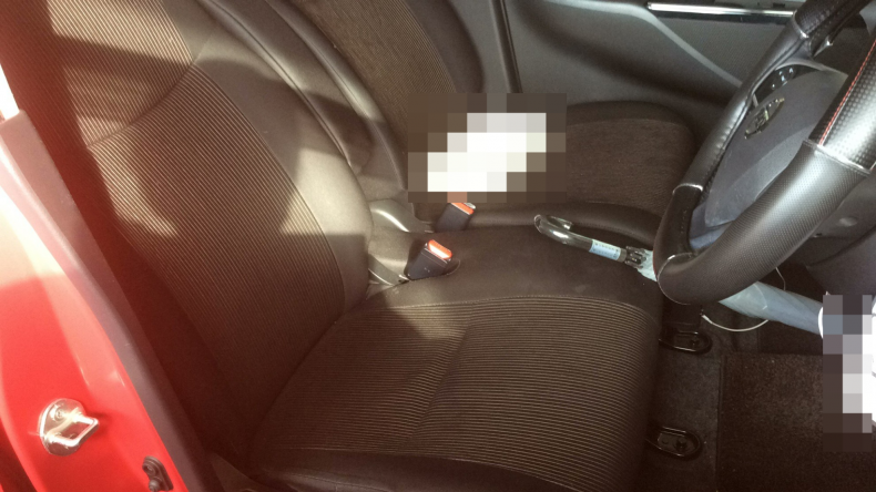 内装前方シート