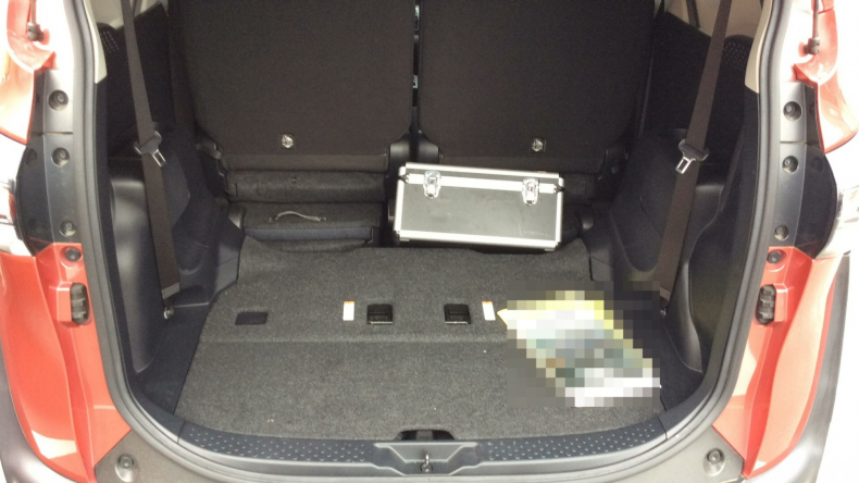 内装トランク