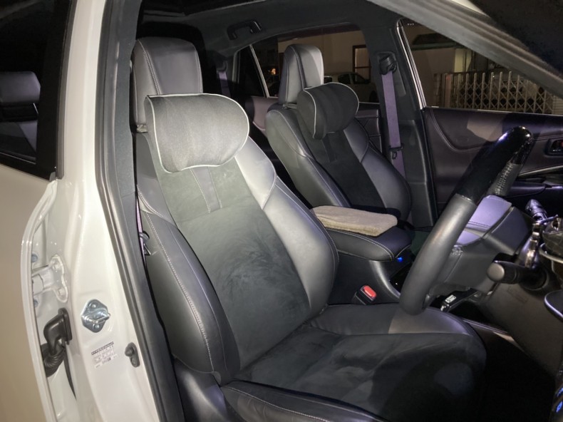 内装前方シート