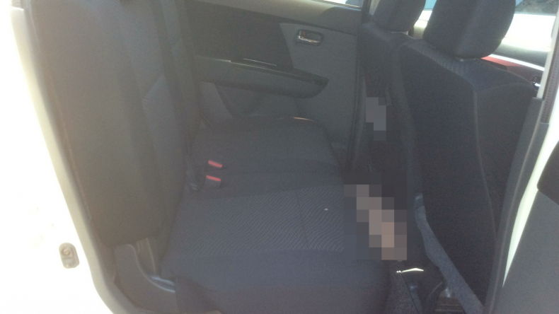 内装後方シート