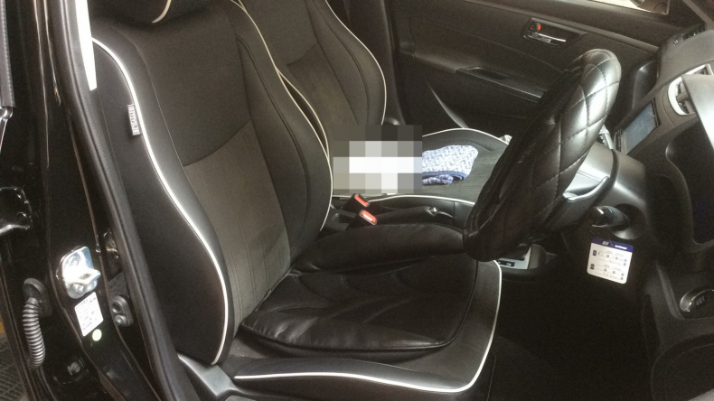 内装前方シート