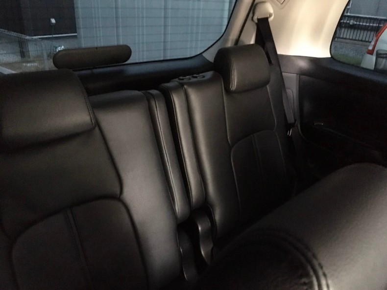 内装後方シート