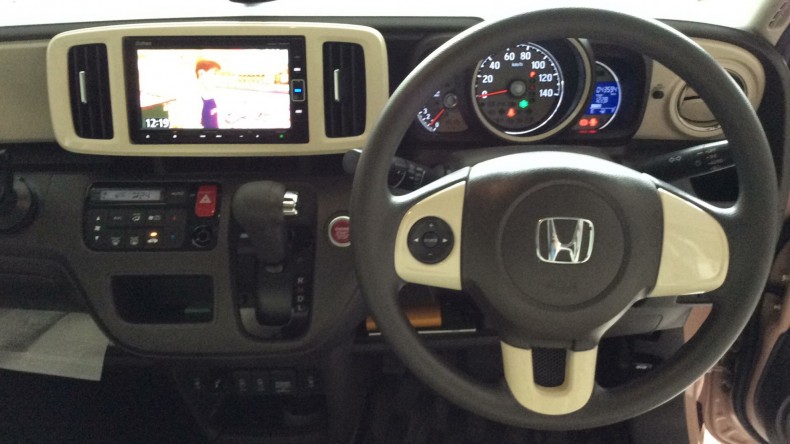 内装インパネ全体