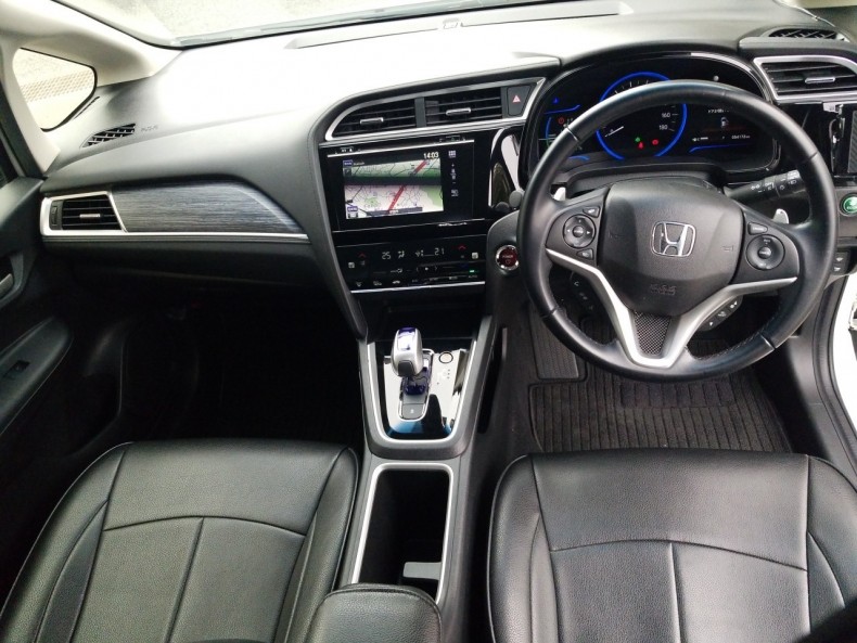 内装インパネ全体