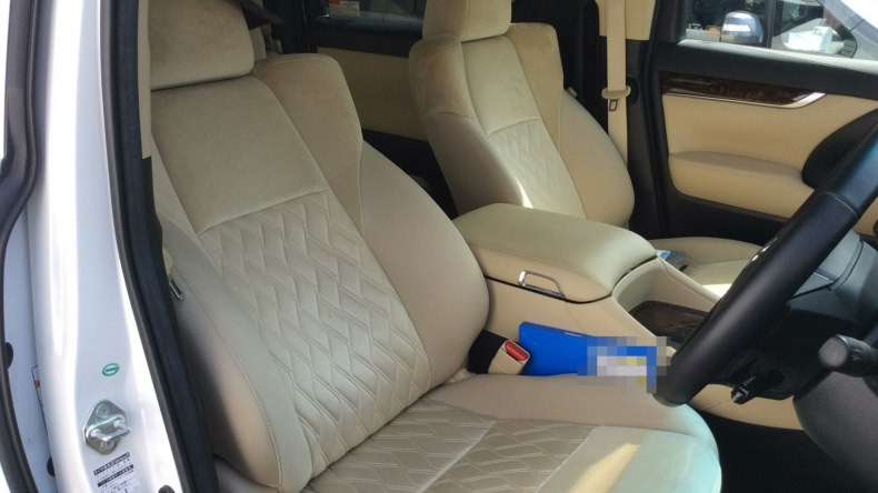 内装前方シート