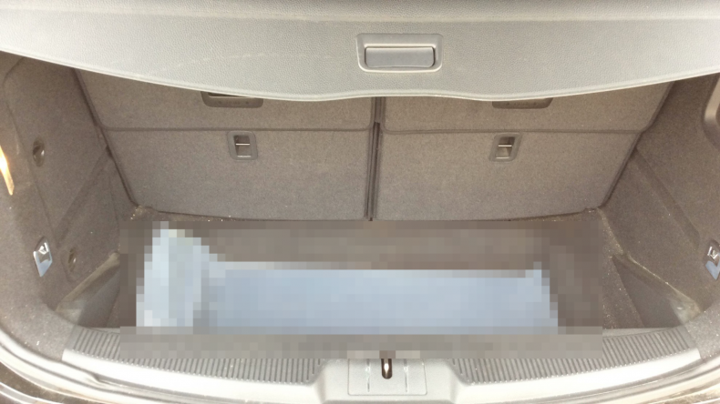 内装トランク