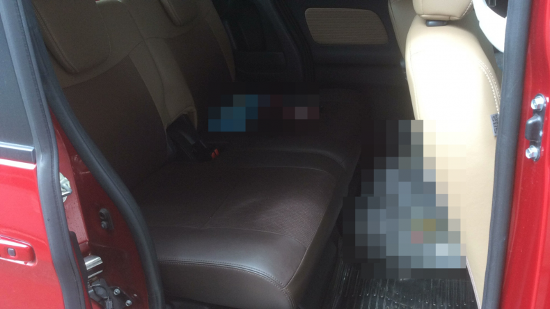 内装後方シート