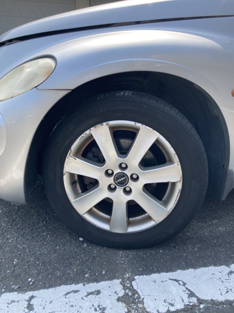 タイヤホイール前