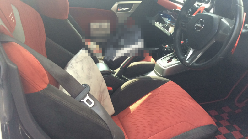 内装前方シート