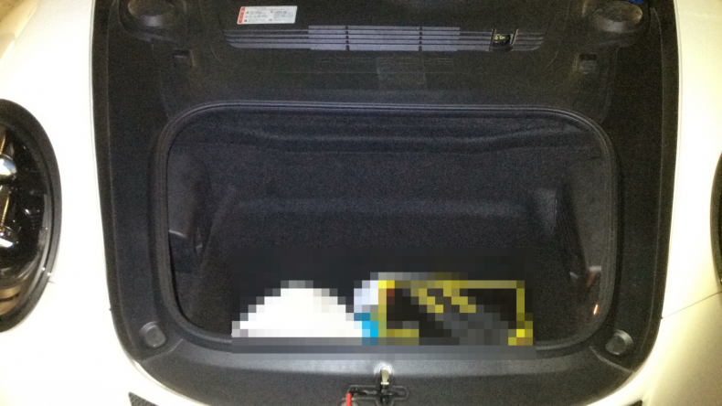 内装トランク