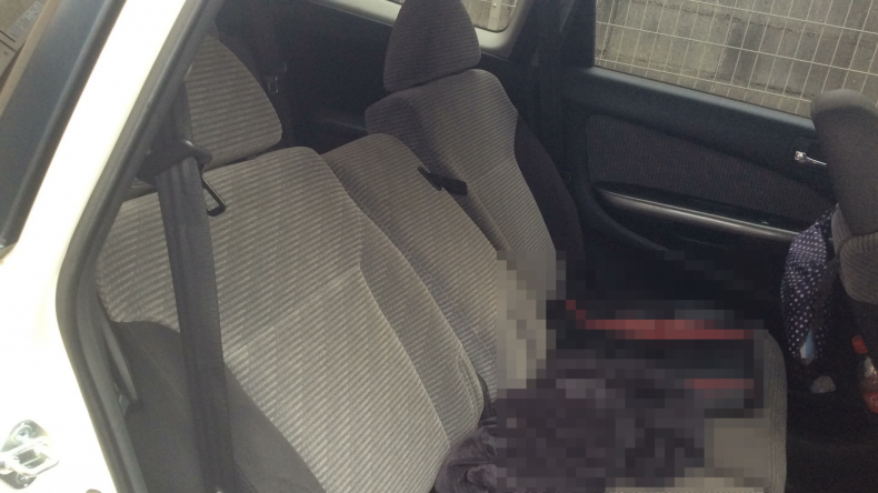 内装後方シート