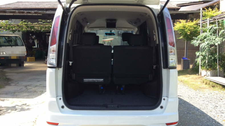 内装トランク