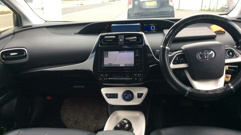 内装インパネ全体