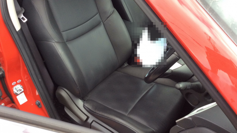 内装前方シート