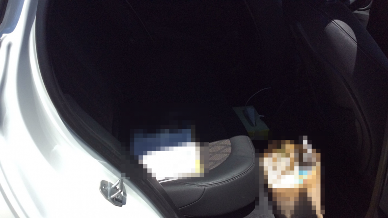 内装後方シート