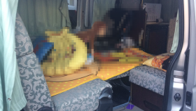 内装後方シート