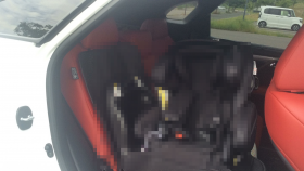 内装後方シート