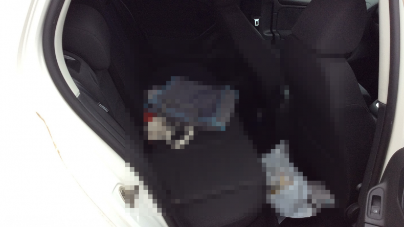 内装後方シート