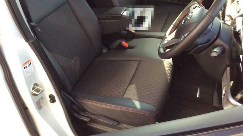 内装前方シート