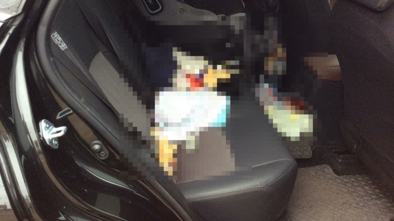 内装後方シート