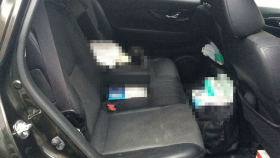 内装後方シート