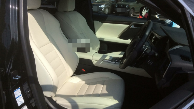 内装前方シート