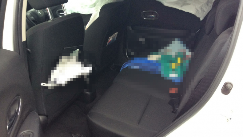 内装後方シート