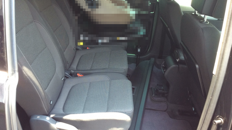 内装後方シート