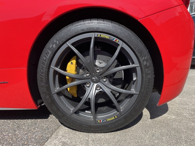 タイヤホイール後