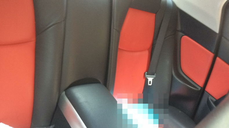 内装後方シート