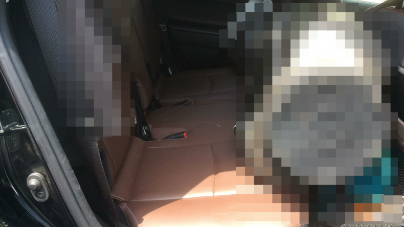 内装後方シート