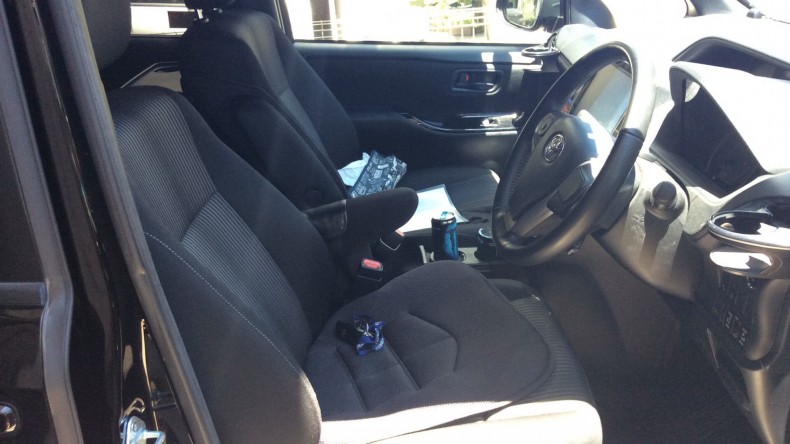 内装前方シート