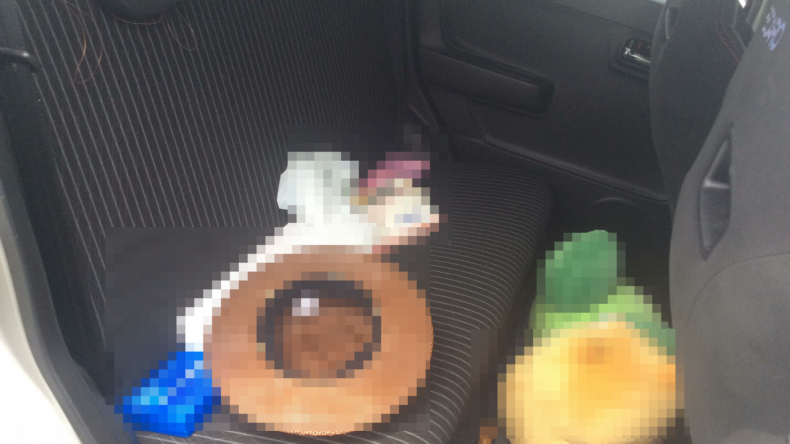 内装後方シート