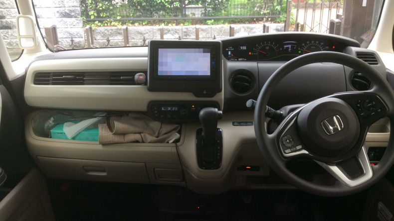 内装インパネ全体