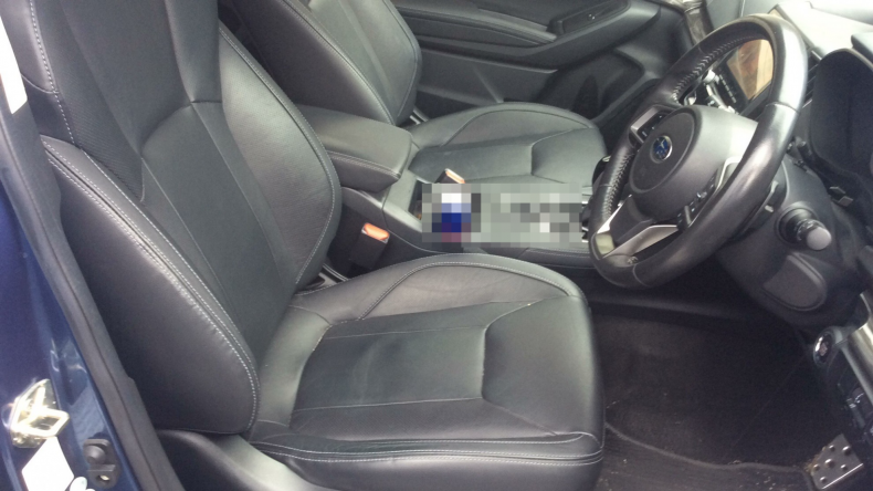 内装前方シート