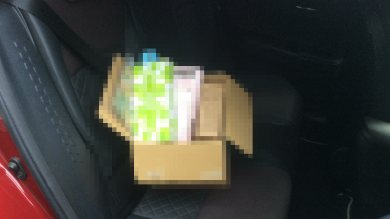 内装後方シート