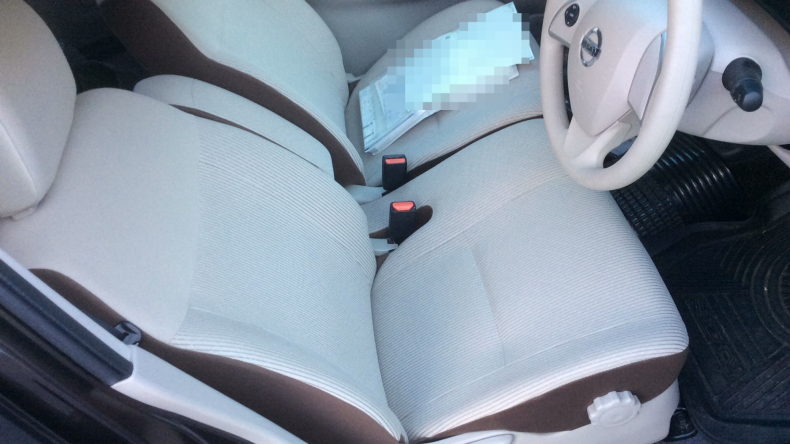 内装前方シート