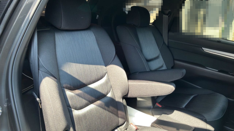 内装後方シート