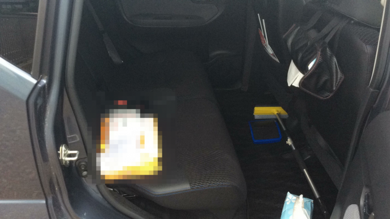 内装後方シート