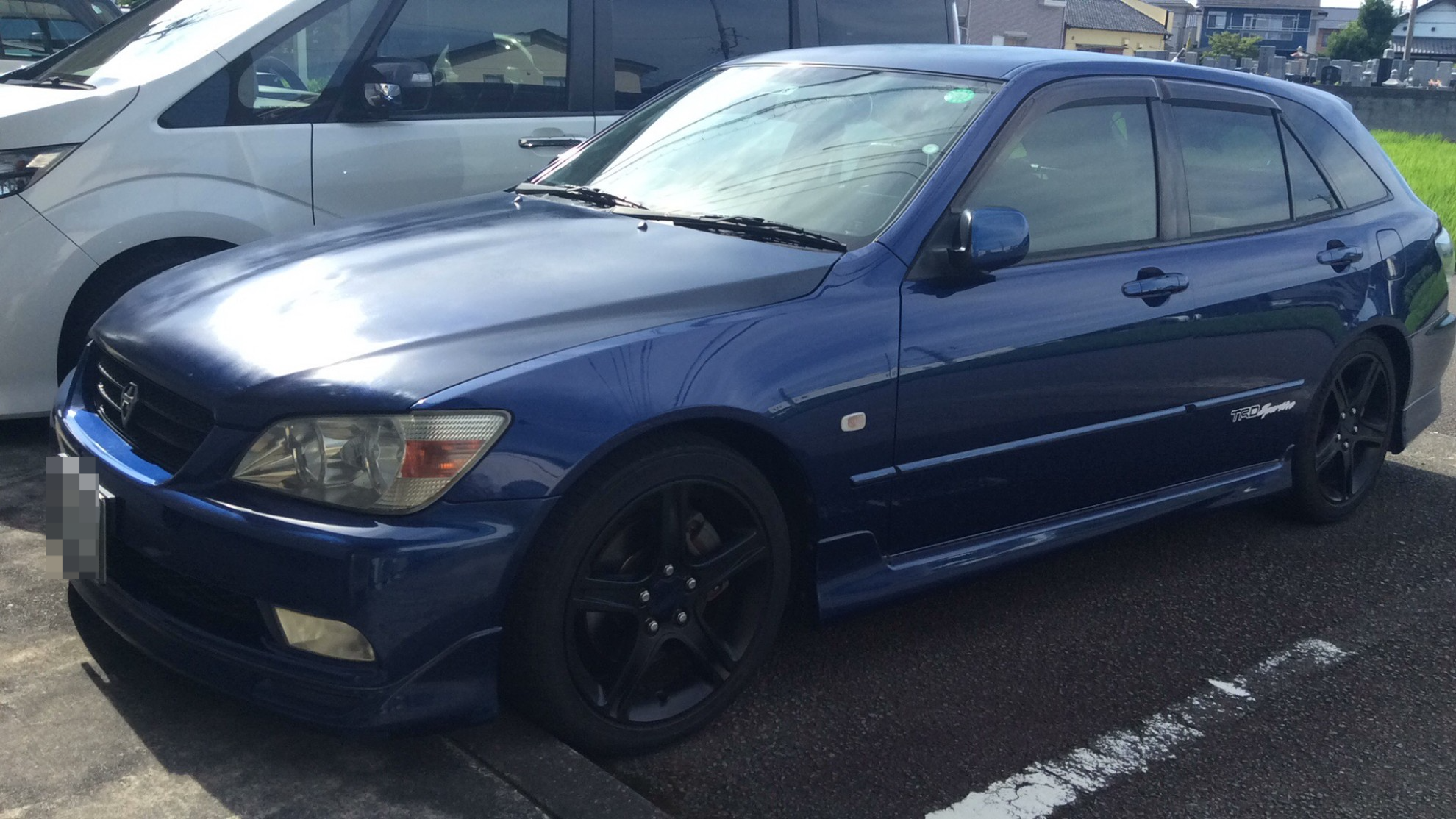 トヨタ　アルテッツァジータの車種サムネイル画像