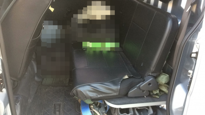 内装後方シート