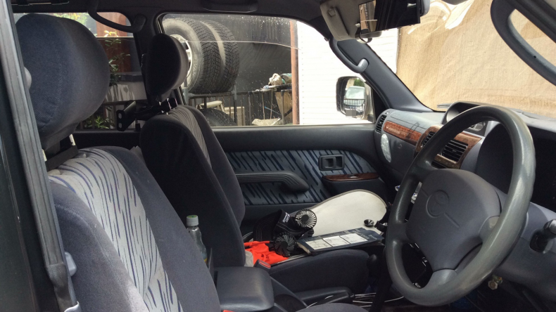 内装前方シート